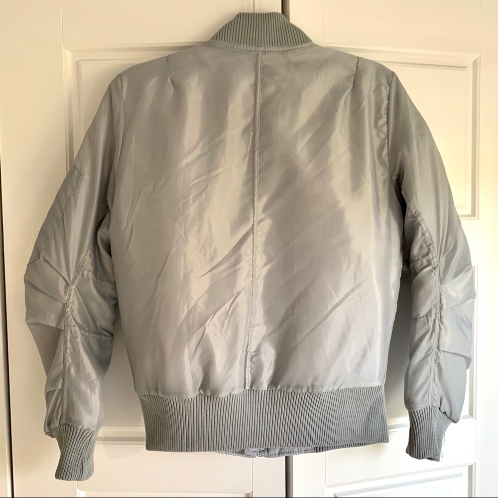 Grey/silver bomber jacket - Picture 8 of 8